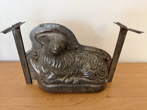 Wunderschöne antike osterlamm - antike,