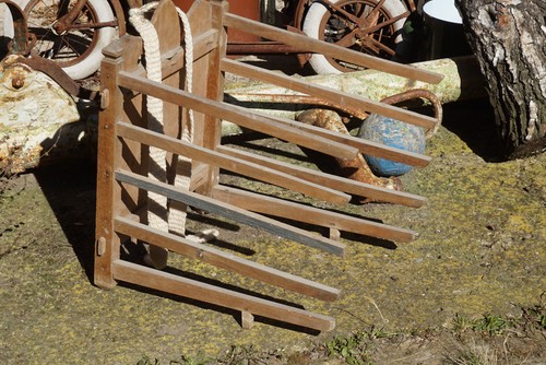 Antikes tragegestell für - antikes,